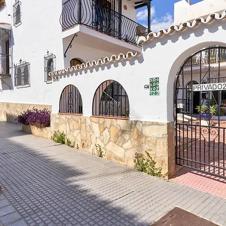 Holiday home Charming Townhouse In Nueva *