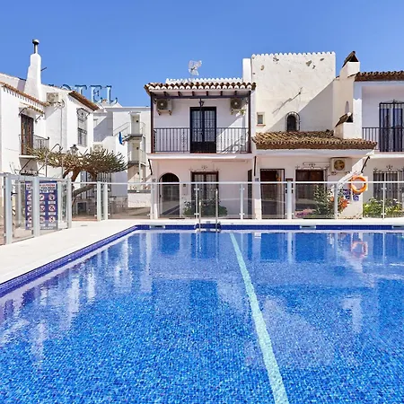 Vakantiehuis Charming Townhouse In Nueva