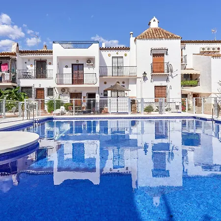 Charming Townhouse In Nueva *