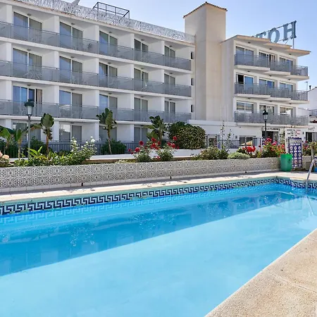 Дом отдыха Charming Townhouse In Nueva *